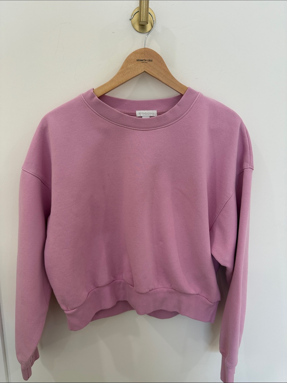 Beyond Yoga Crewneck Sweatshirt - Picture 2 of 6